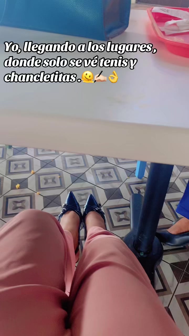 @La profe 👩🏻🏫 Walkiris