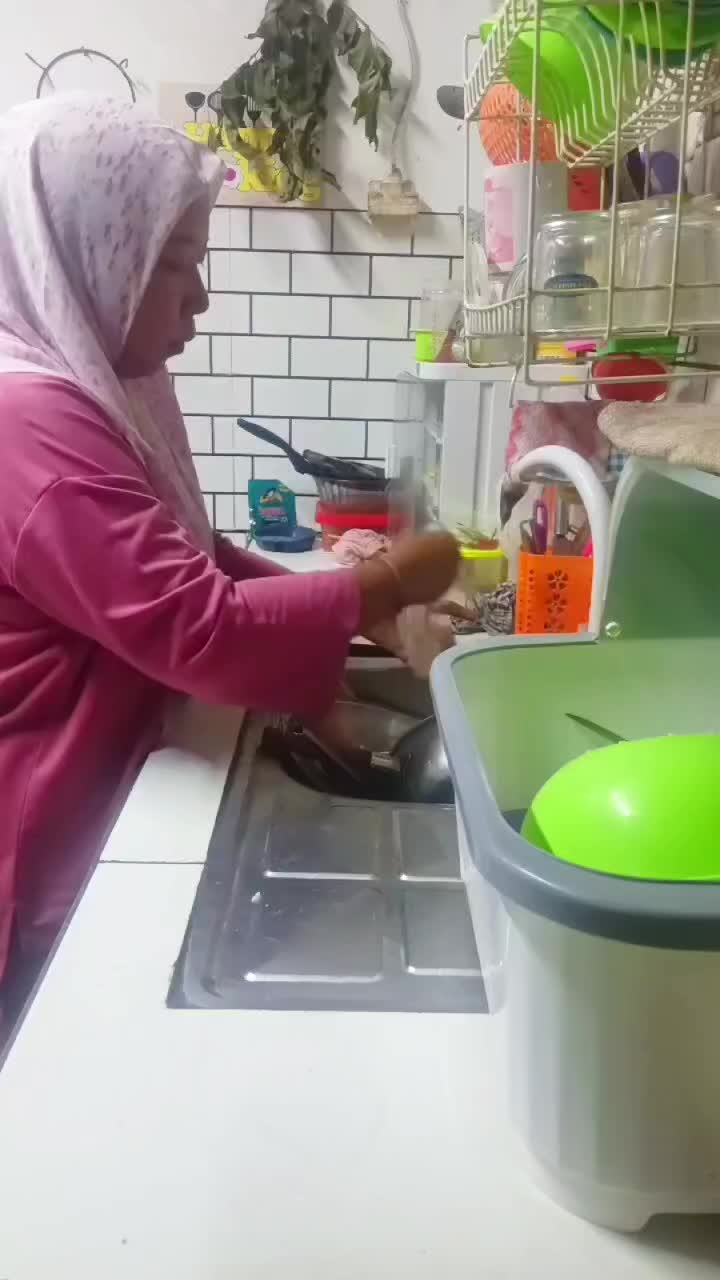 @renyputri