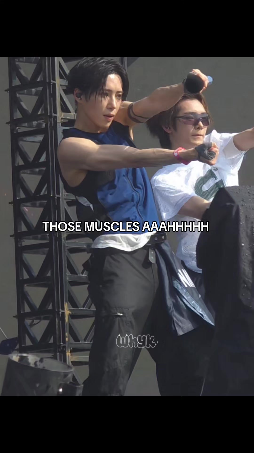 @jiahao's tambourine hair