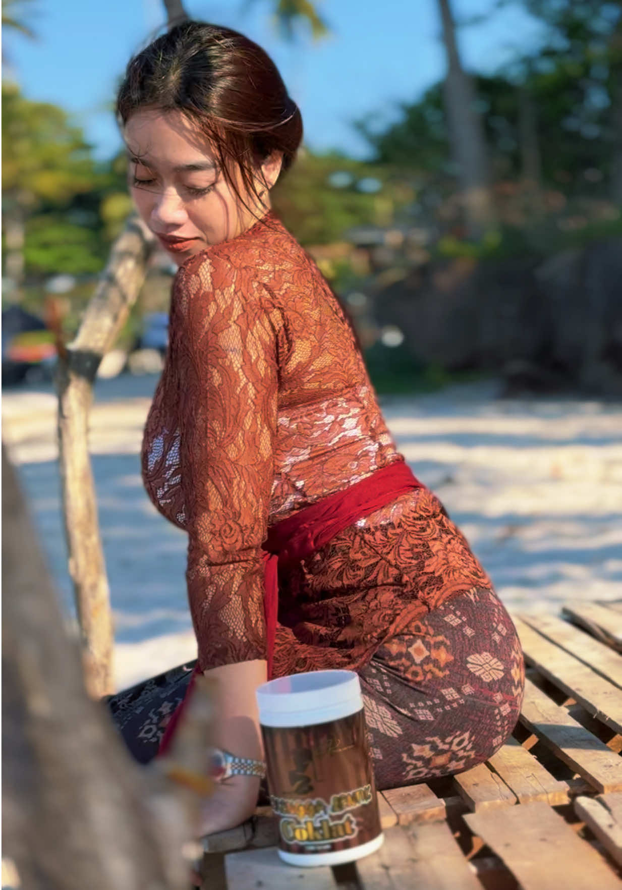 @AQQISTIENABEAUTYY