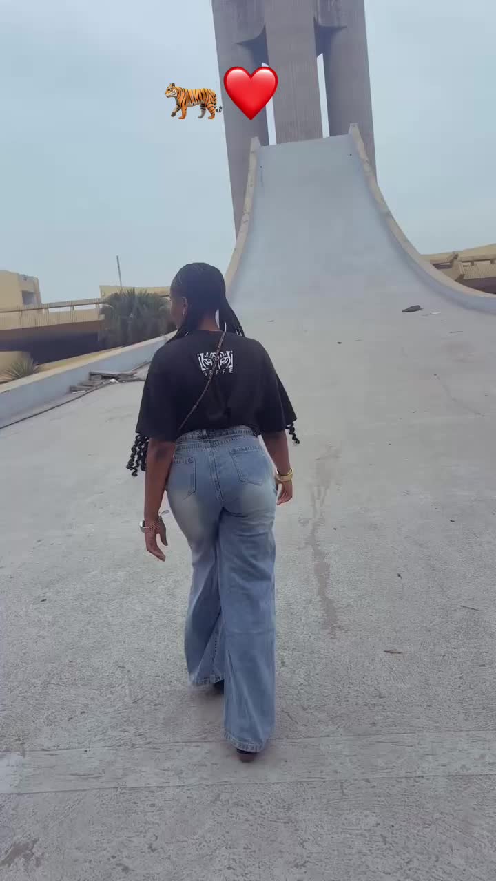 @Exaucia Lukau🧜♀️🌚🕊️💋