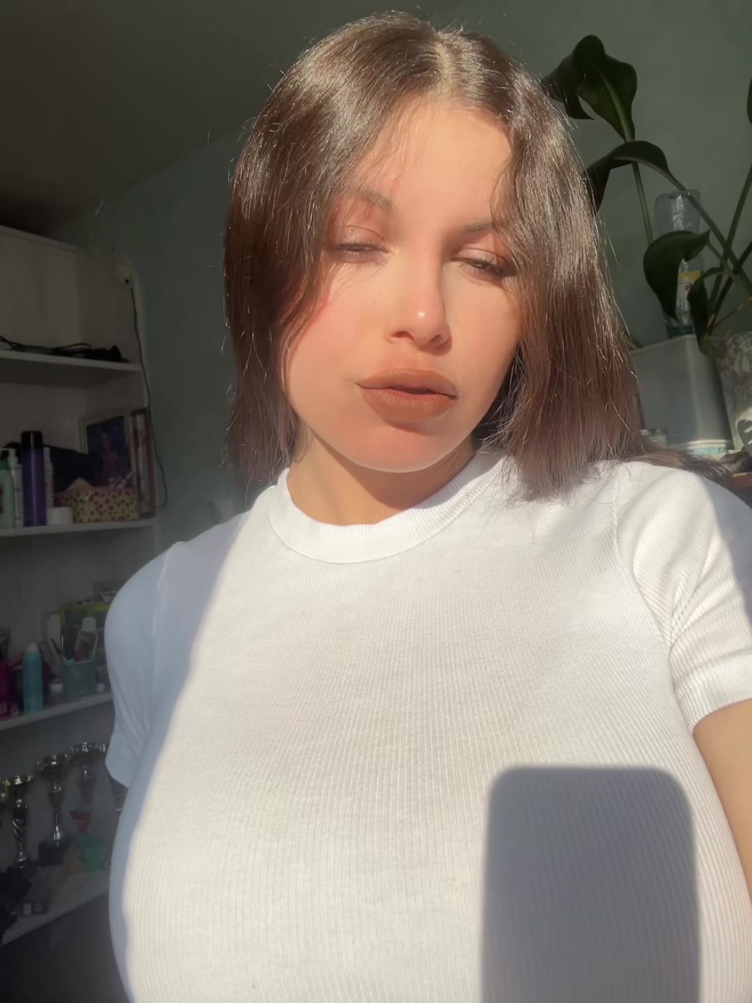 @v.i.k.a_yu