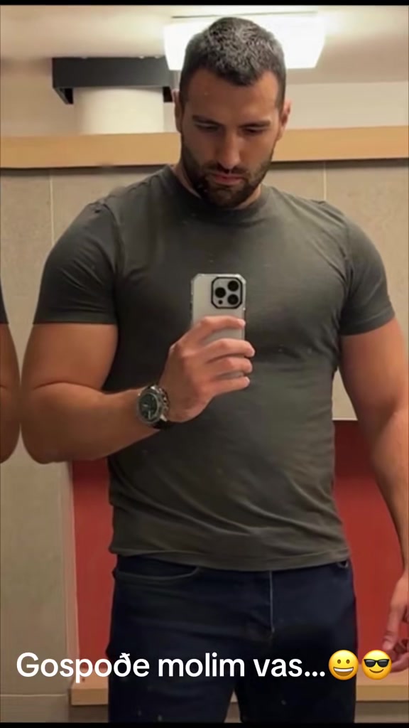 @Jovan Radovanovic