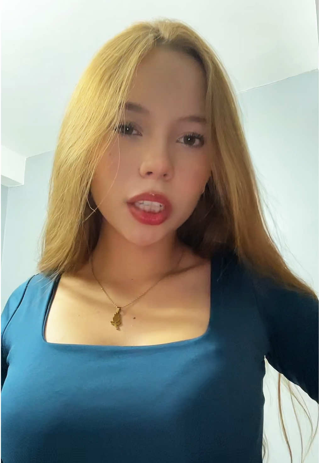 @Camila La Rosa