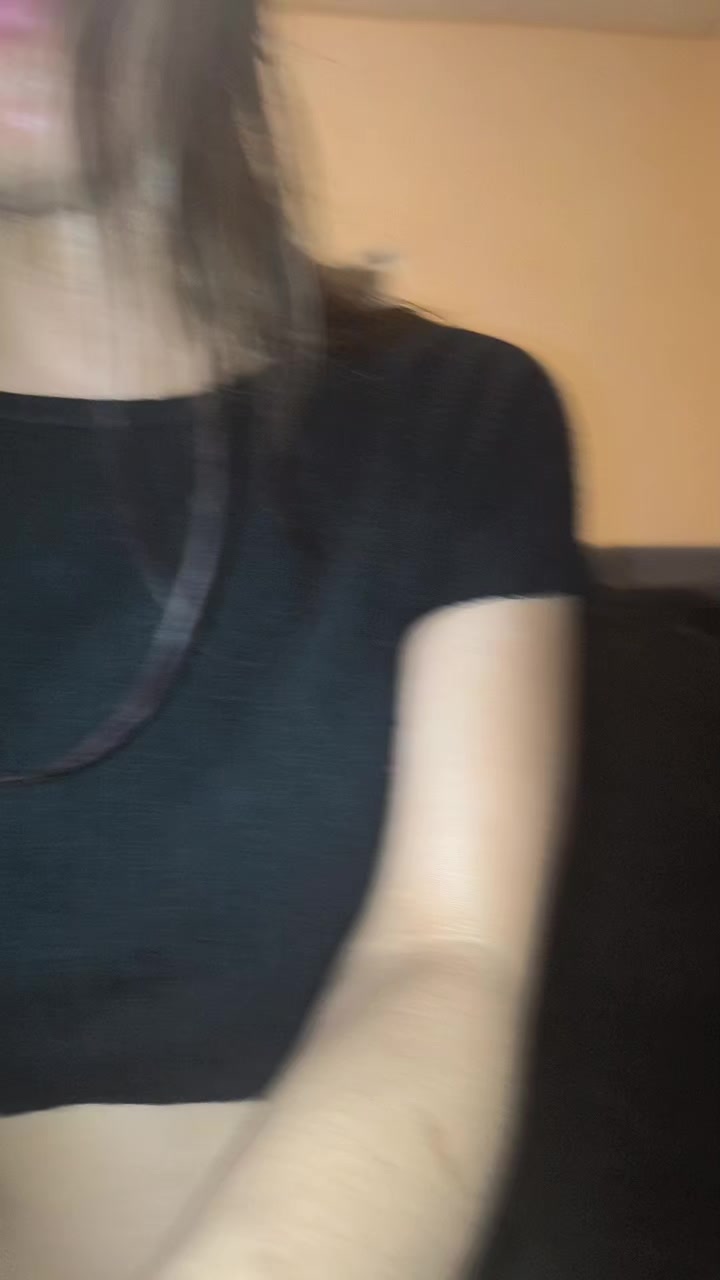 @zuriJane22