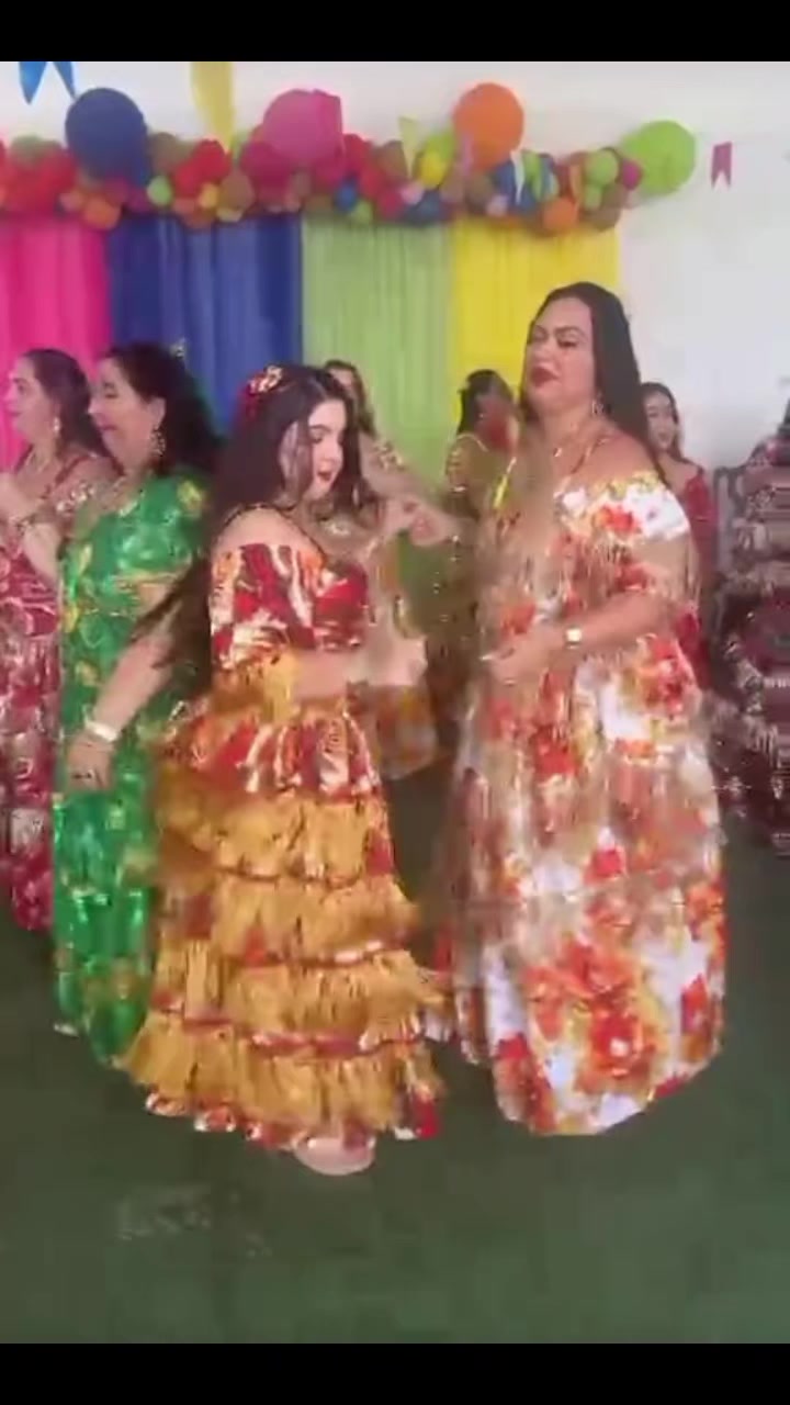 @🕺LINDAS_CIGANAS💃