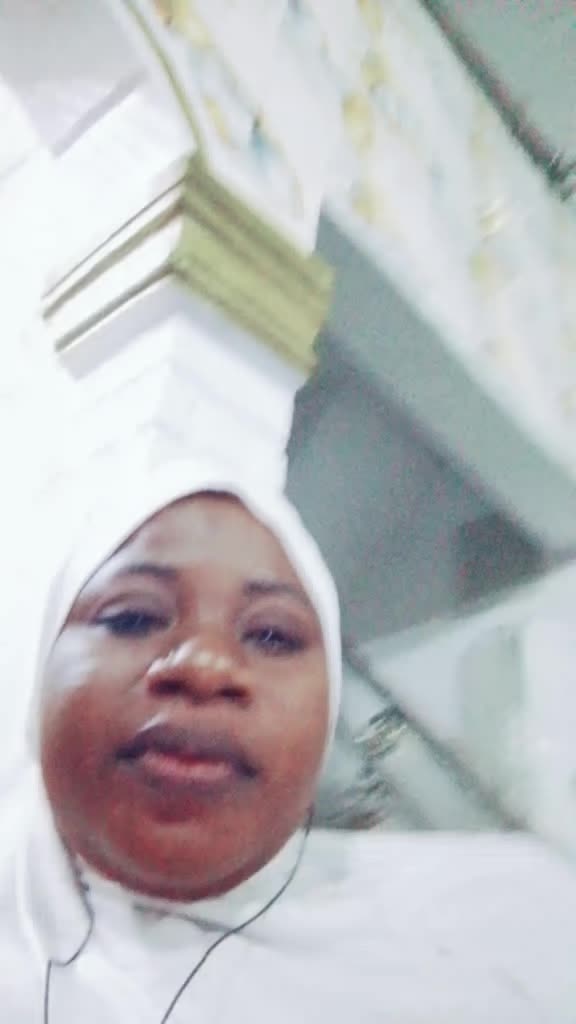 @user1612050624875
