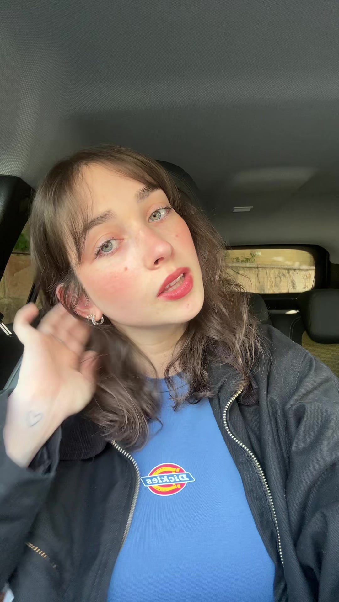 @daniella