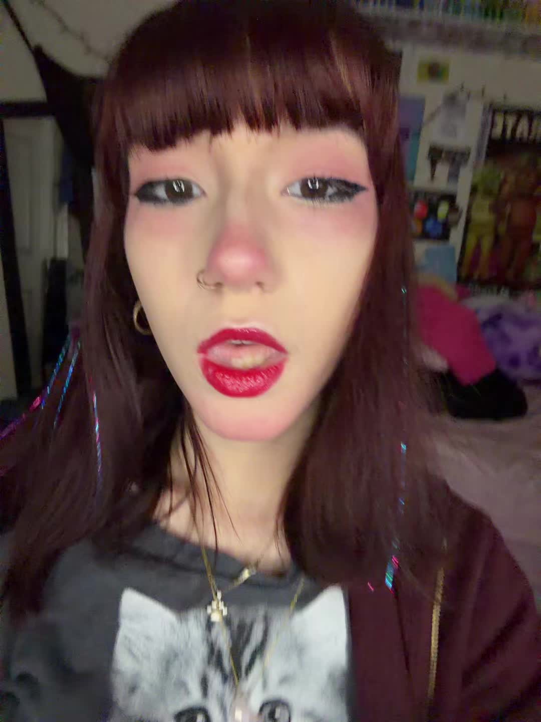 @ellemaxw