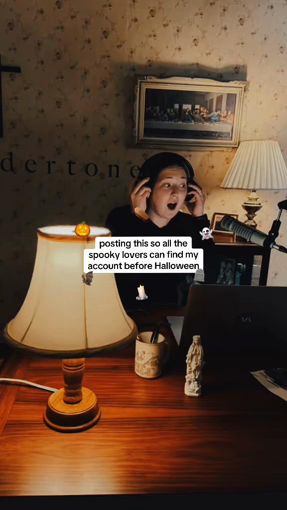 @hauntinglykrista
