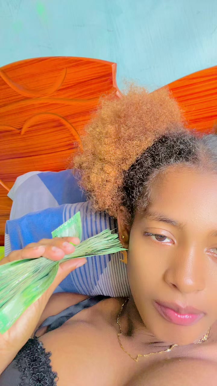 @leslyn.19