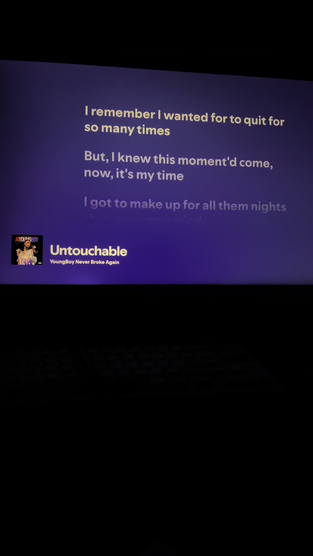 @🎧
