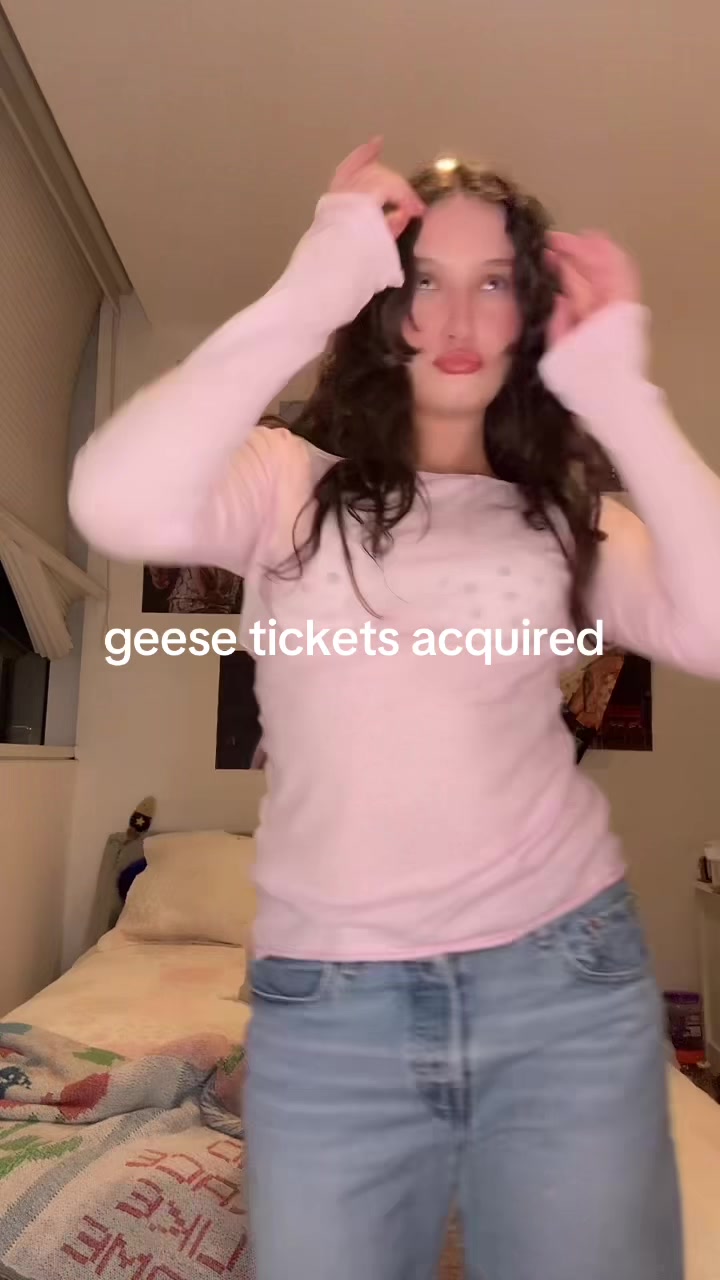 @jo ୨୧