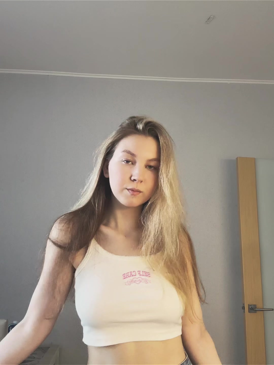 @❤️:>❤️