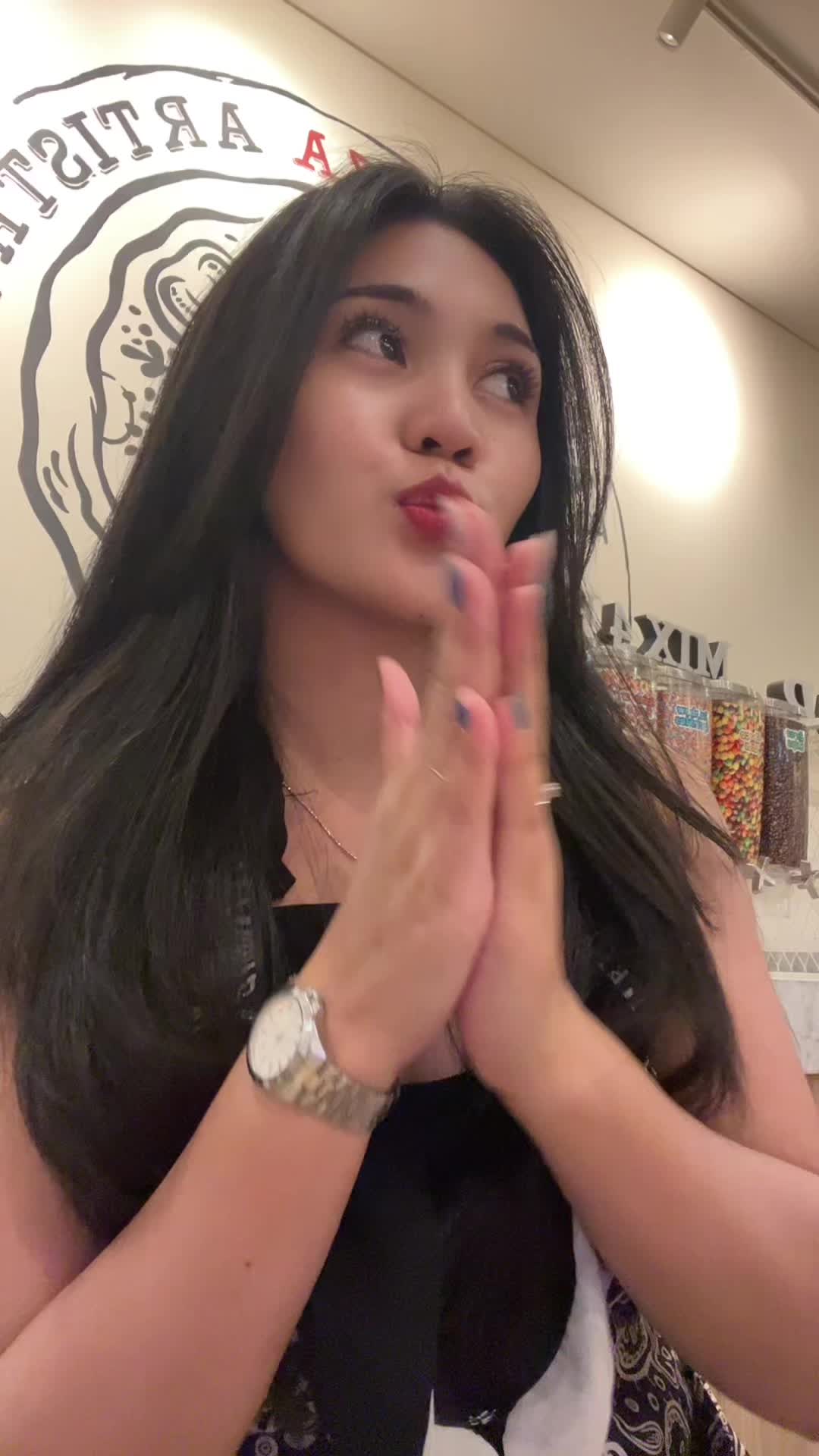 @Nadiaaa🦋