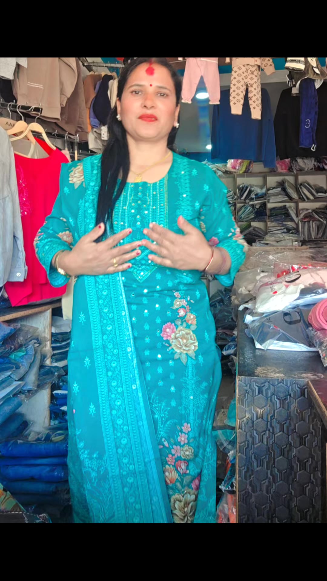 @न्यू भुसाल फेन्सि बबई ४ हापुरे