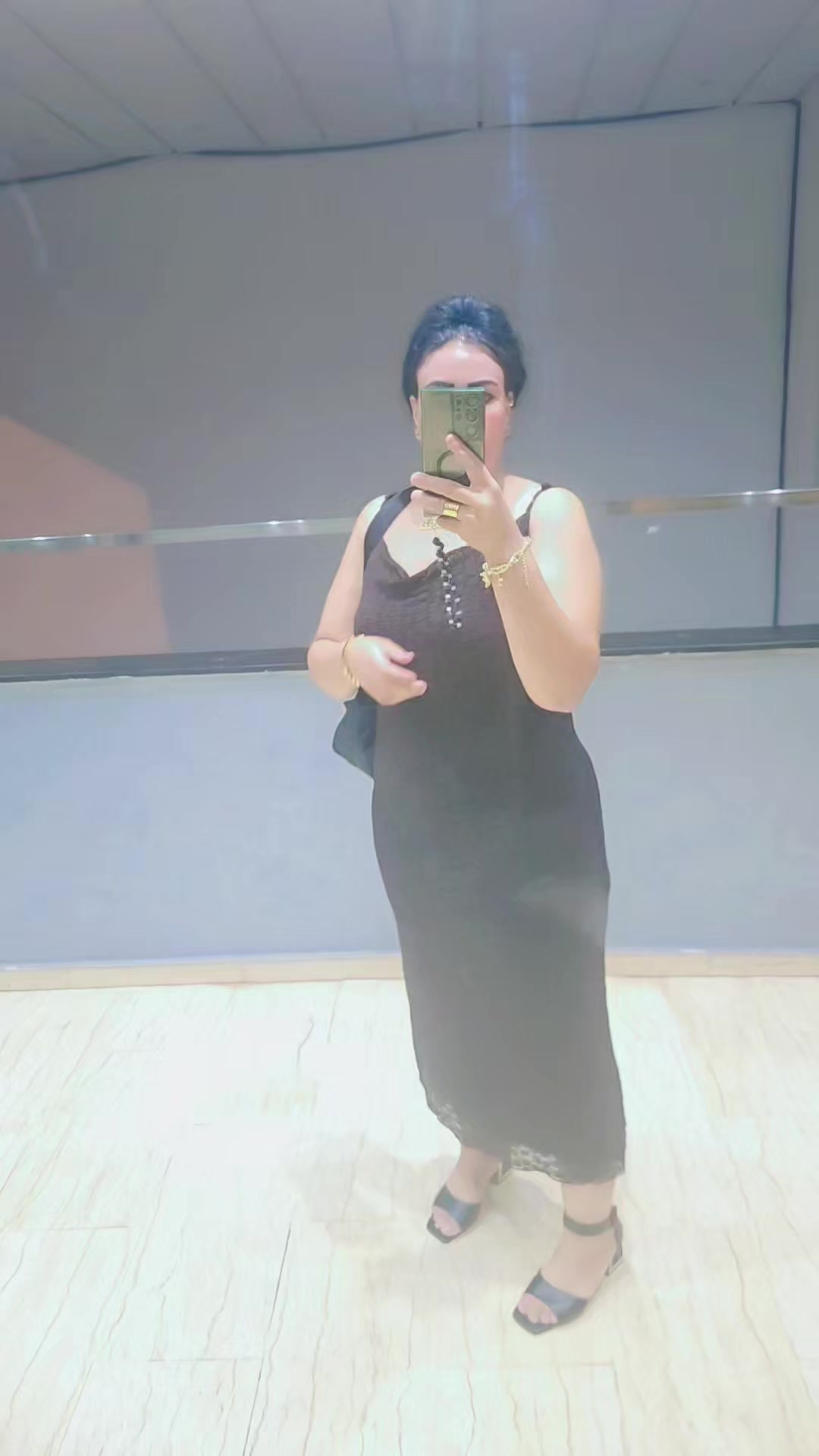 @سلطانه ام سلطان Sultana