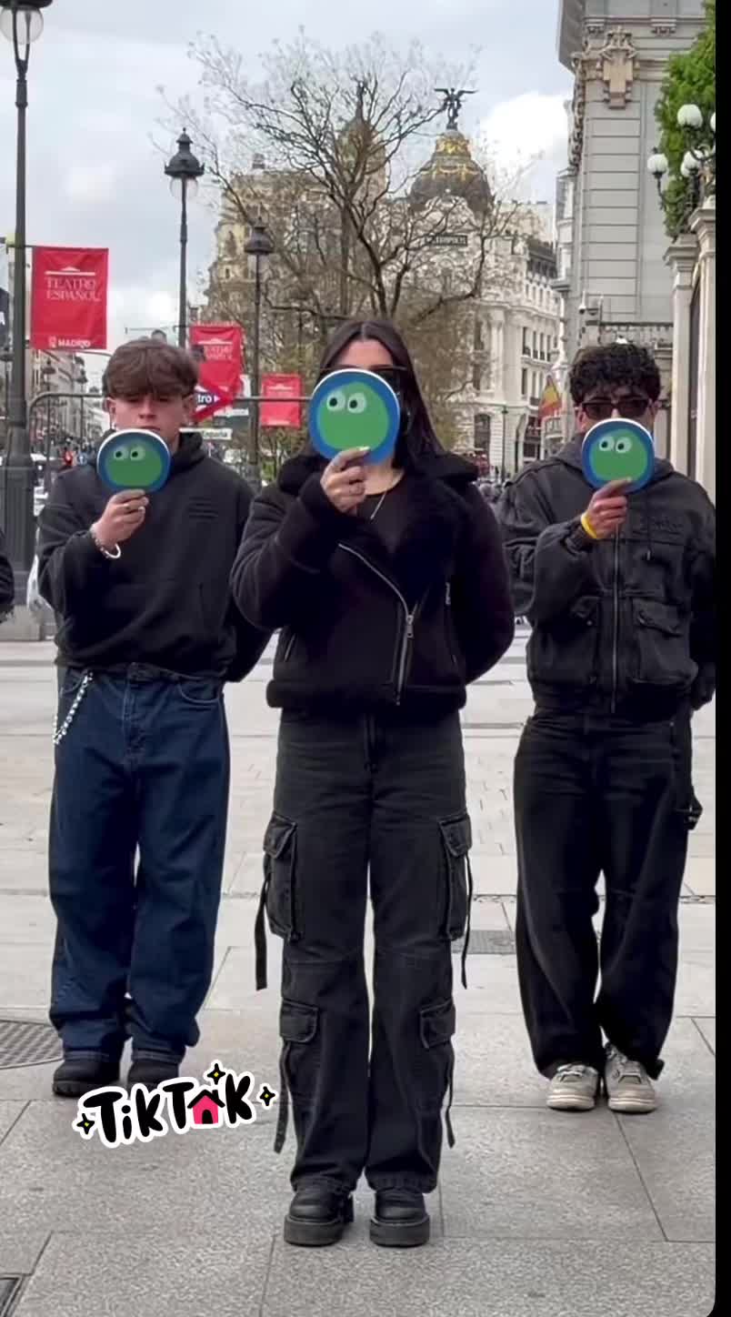 @Ebe2505_