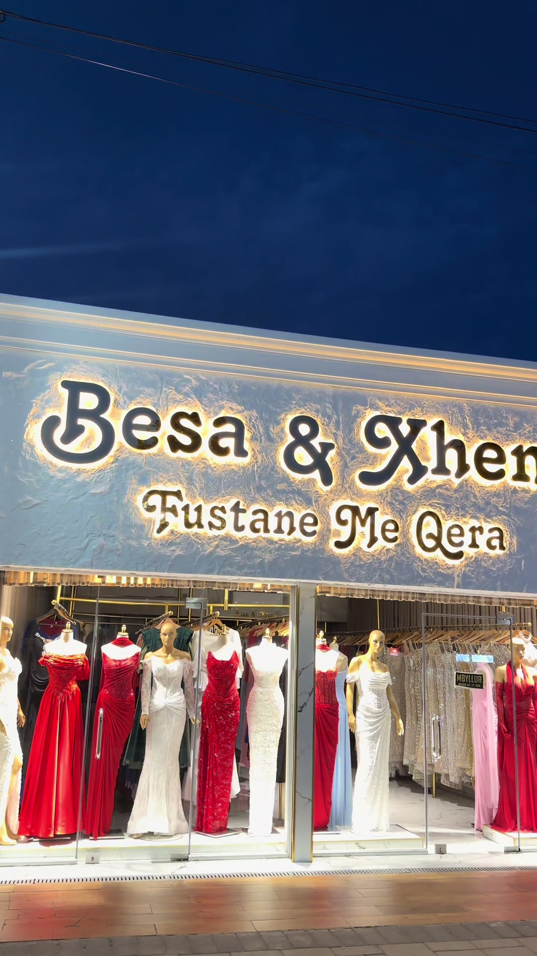 @Fustanemeqera_besa_xheni