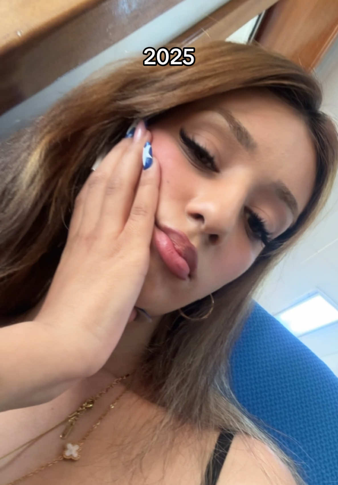 @Ayça