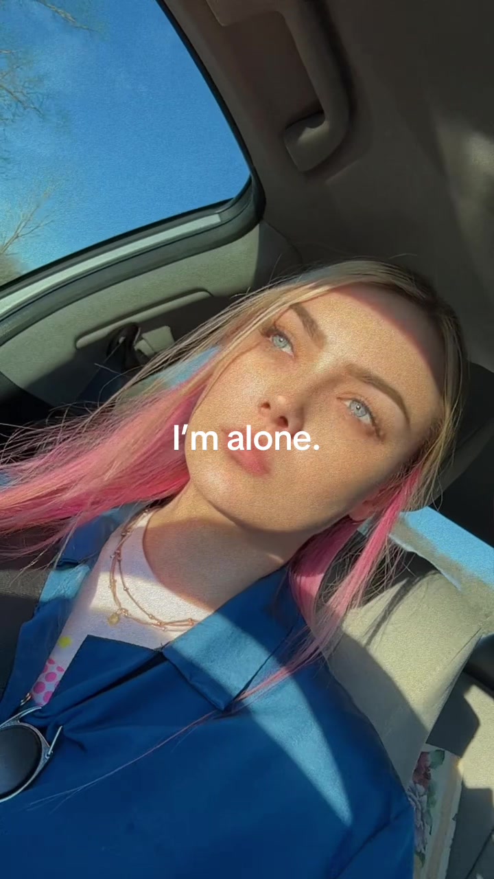 @Bella