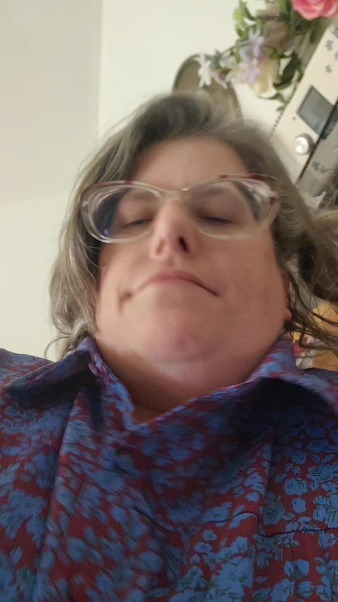 @LizMerryfeather
