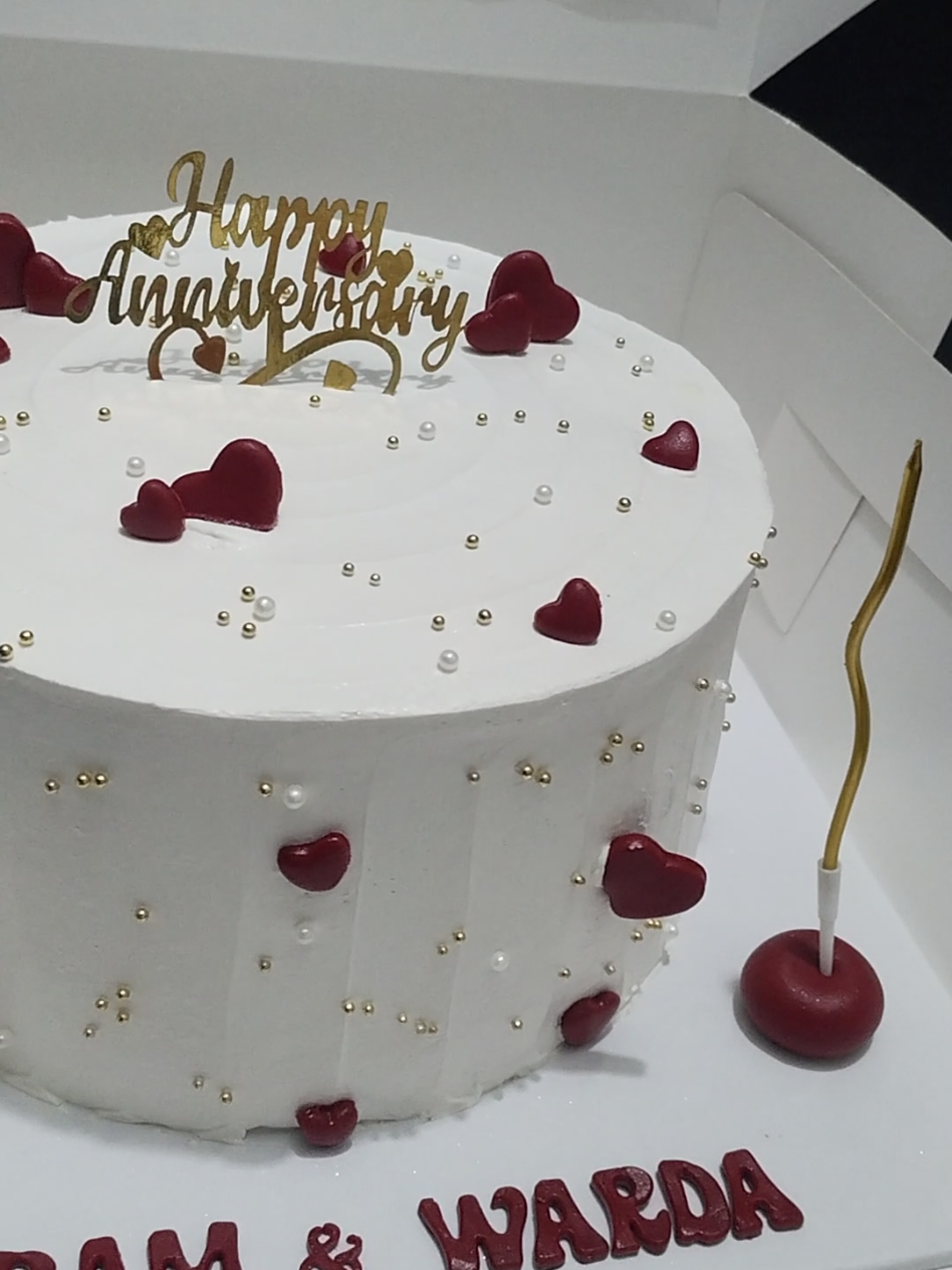 @Rooshi's cake kharian