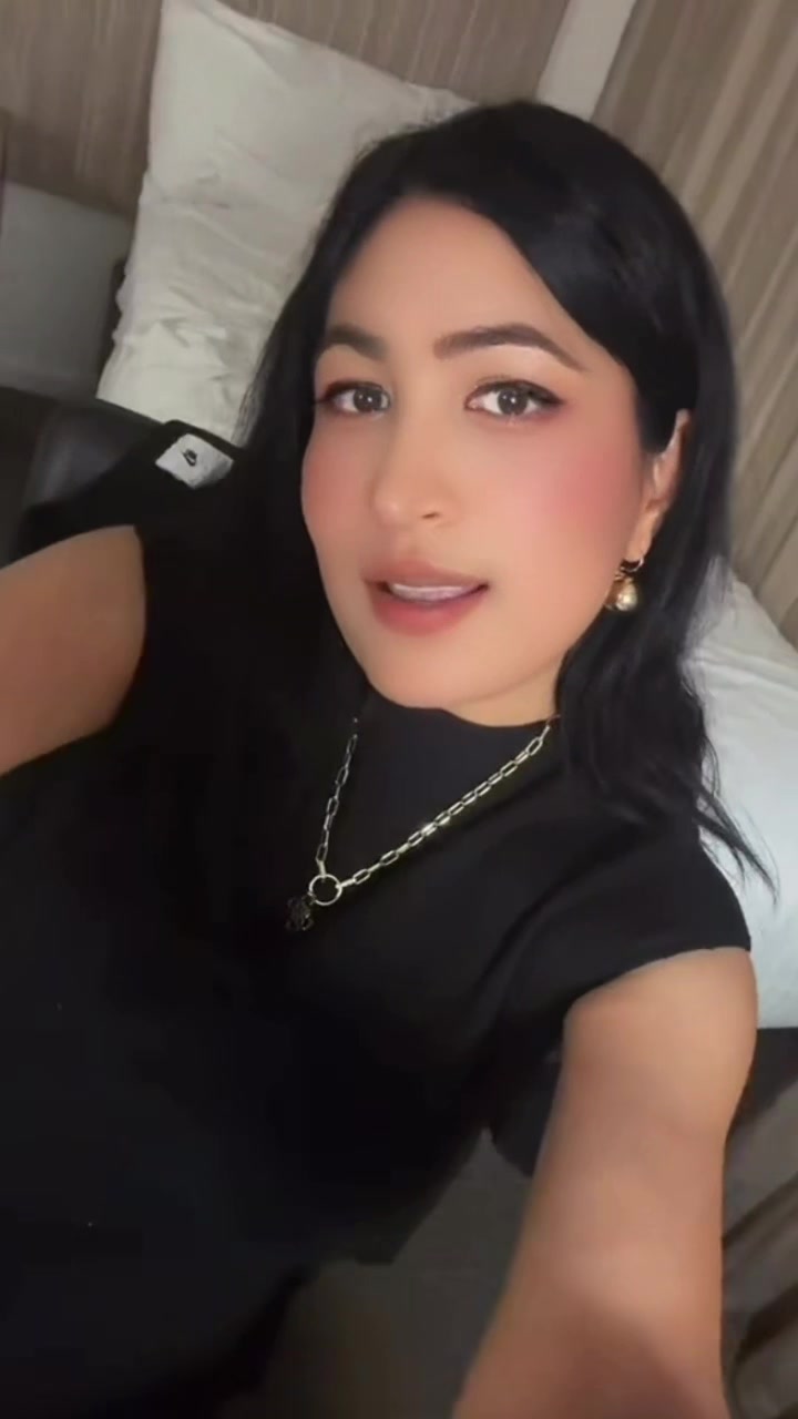 @Rheetu🦋