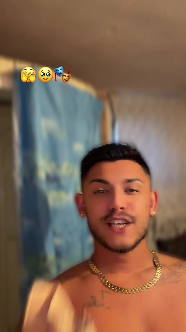 @💸🧸⚜️🍫🐶Levi