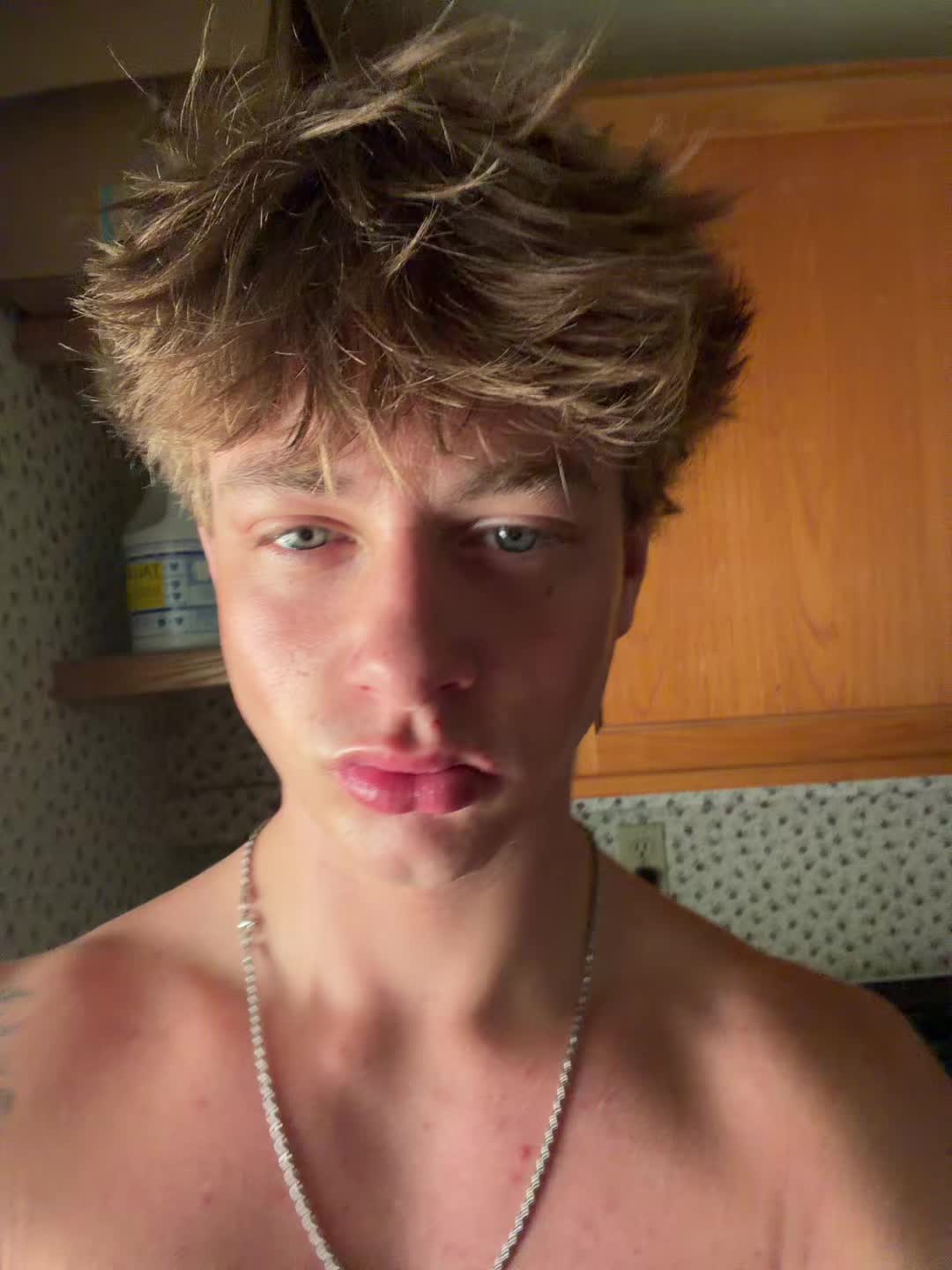 @ykYouLoveBrian