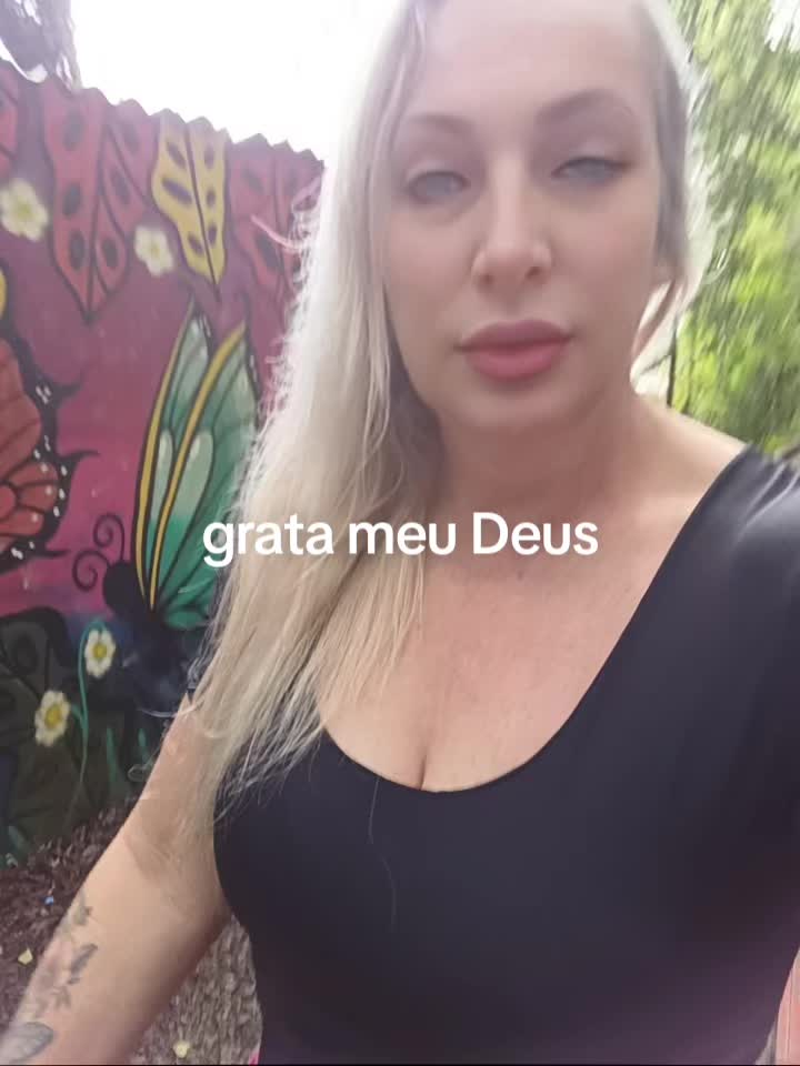@Adryana bau