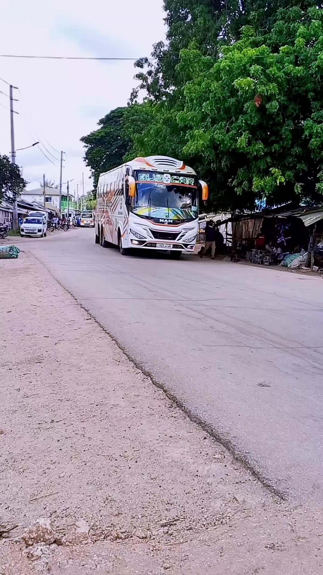 @️Bus Enthusiast Witu massive