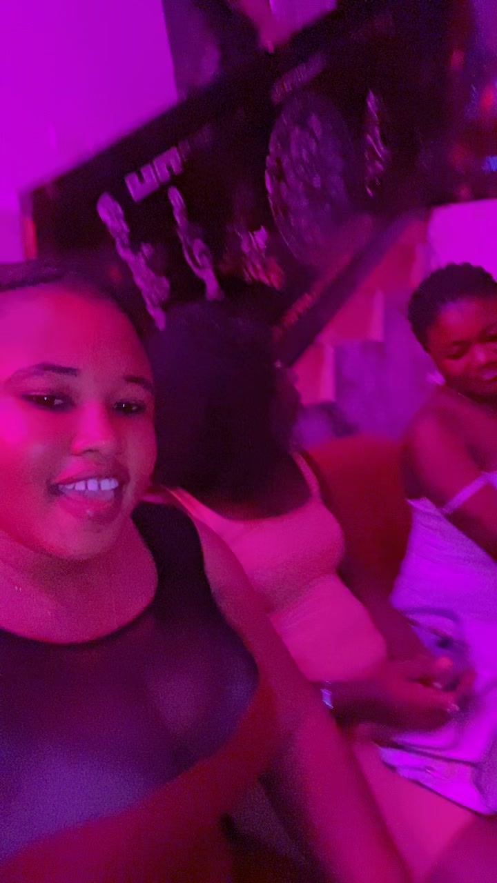@Big❤️Booty girl 🫶🏻🫶🏻🫶🏻