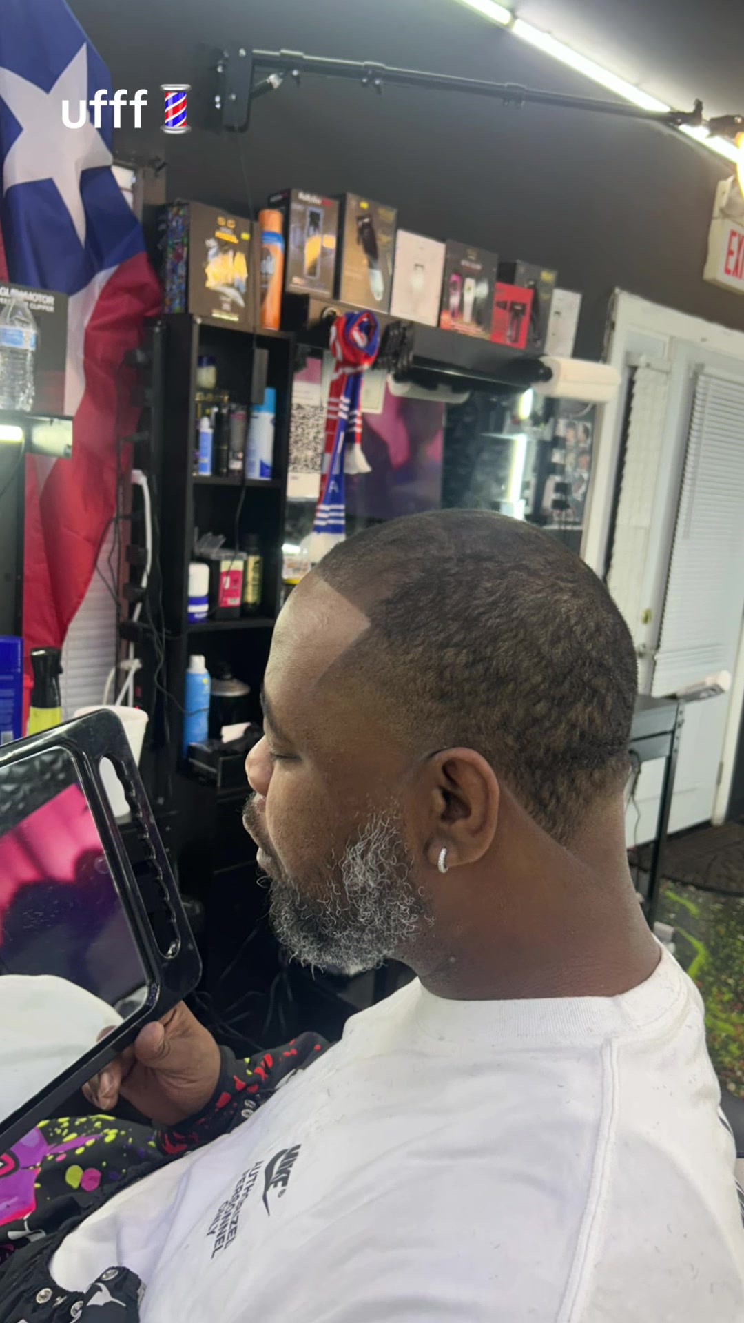@Jomo Barber