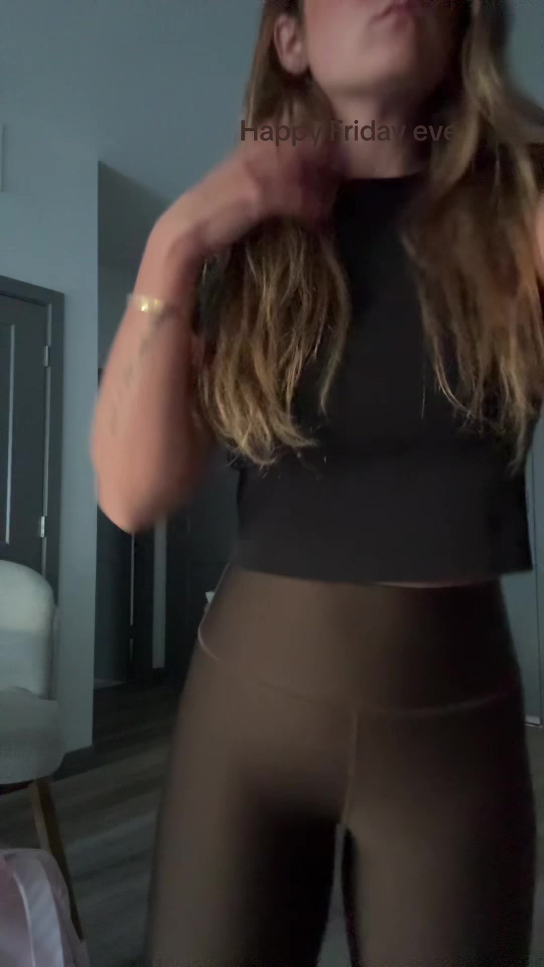 @chloehallllll