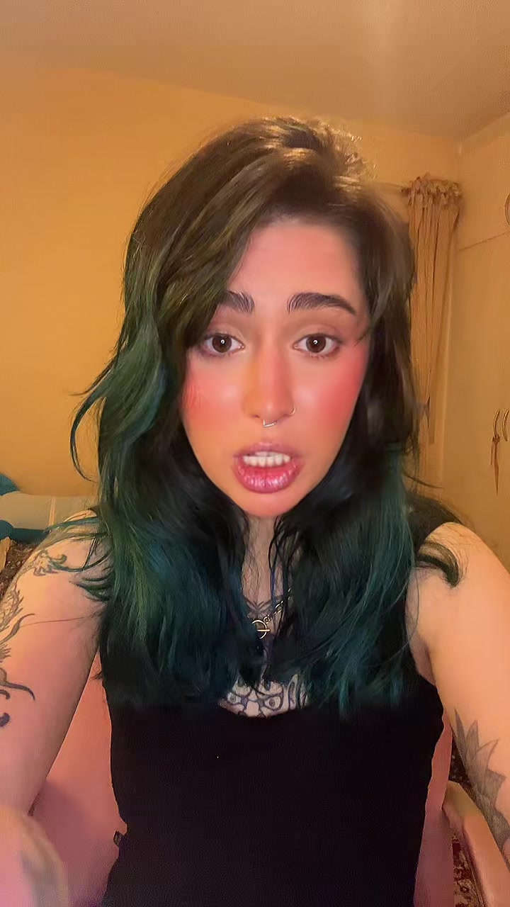 @VIKTORIAH