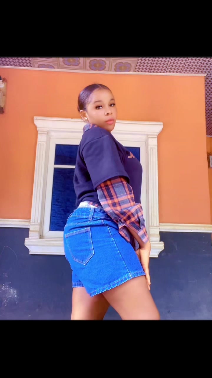 @ISABELLA AKOKWA 🥰