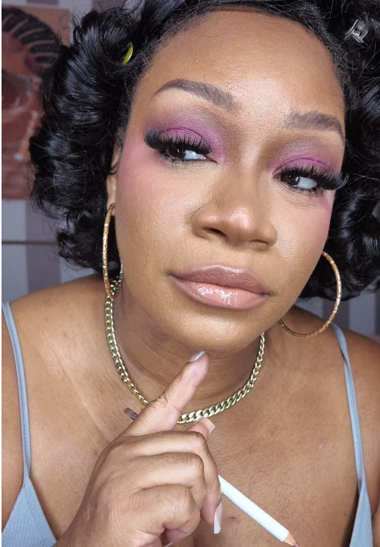 @byeheaux_