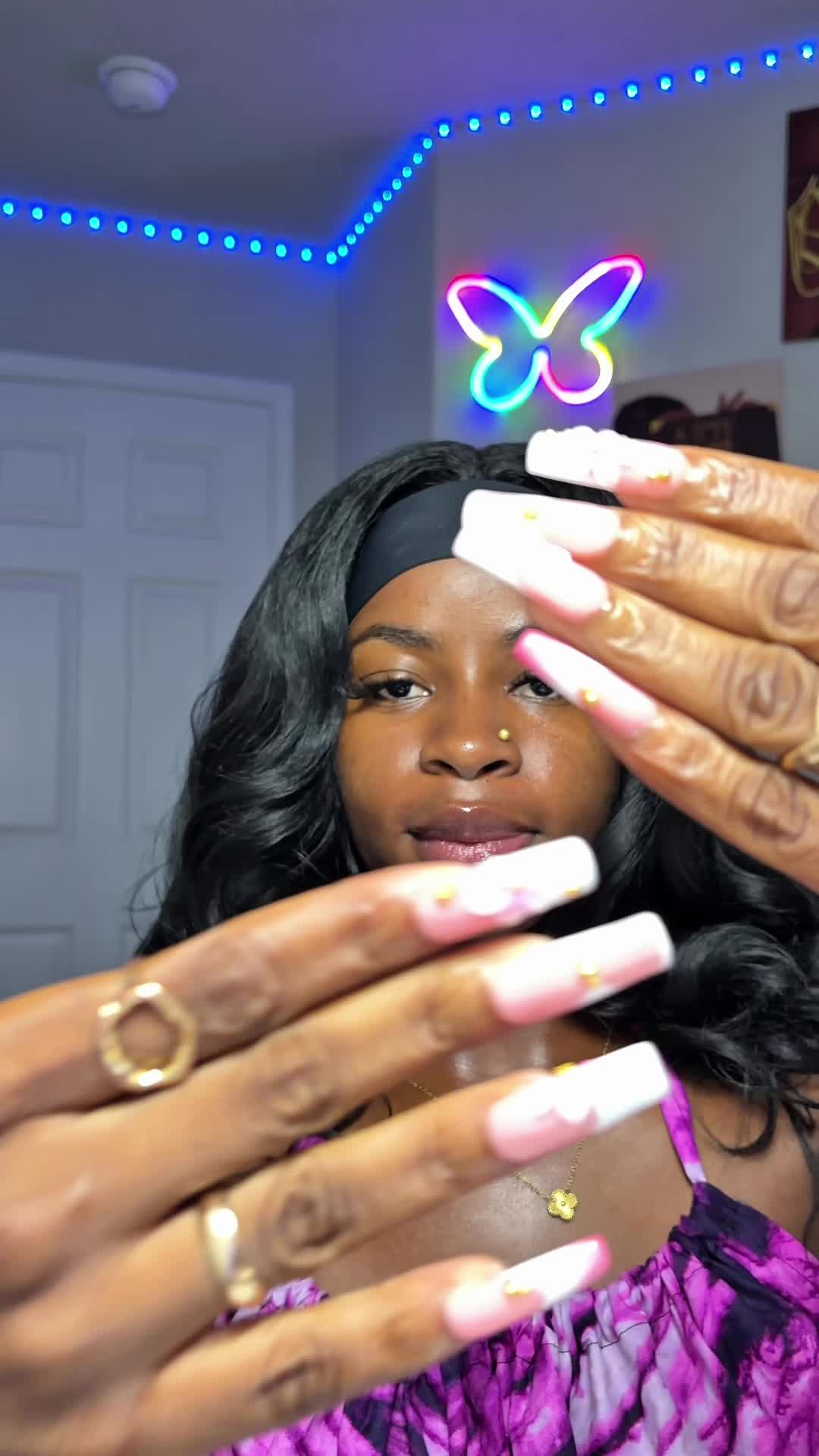 @B💕