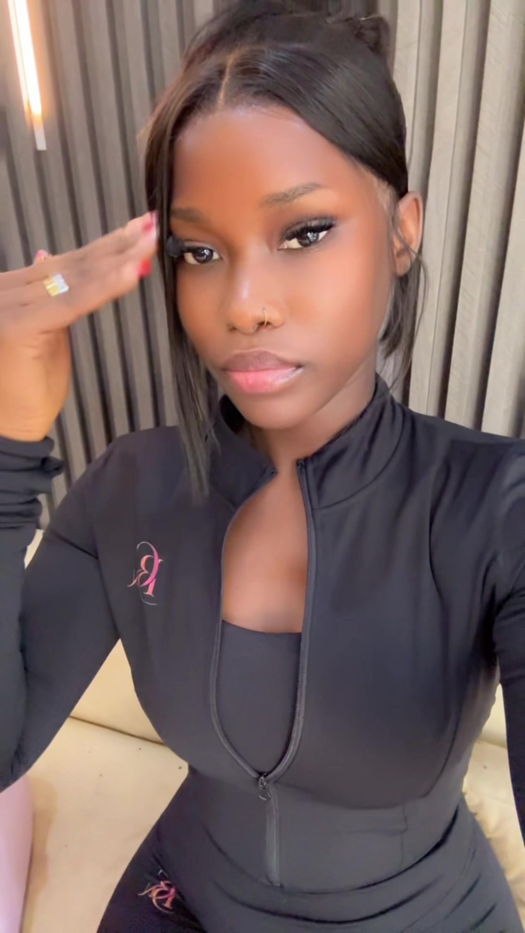 @Curvybynabou🛍️🇨🇳🇬🇲🎀