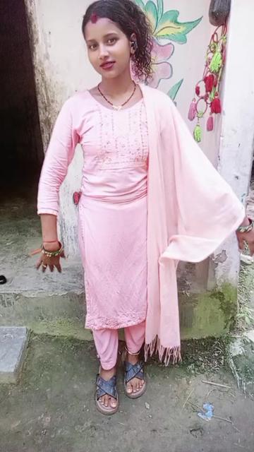 @Saptari♥️ Queen 👑💖👑