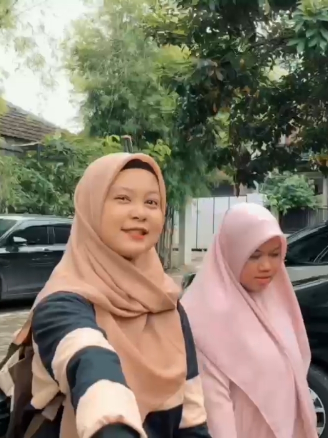@mellifluous🌻