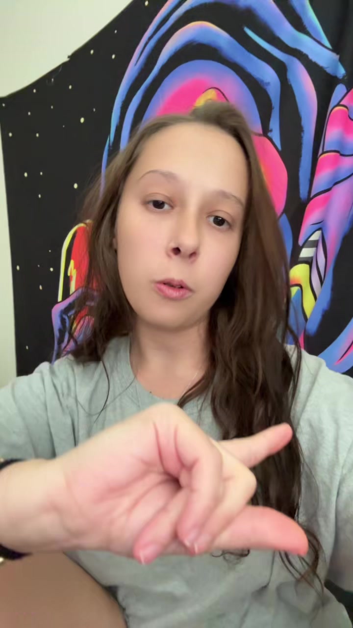 @meghan🫧🌸🤍