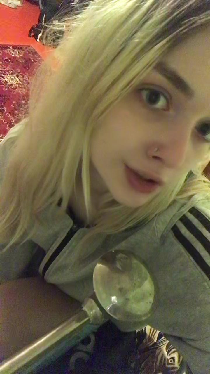 @ника лол