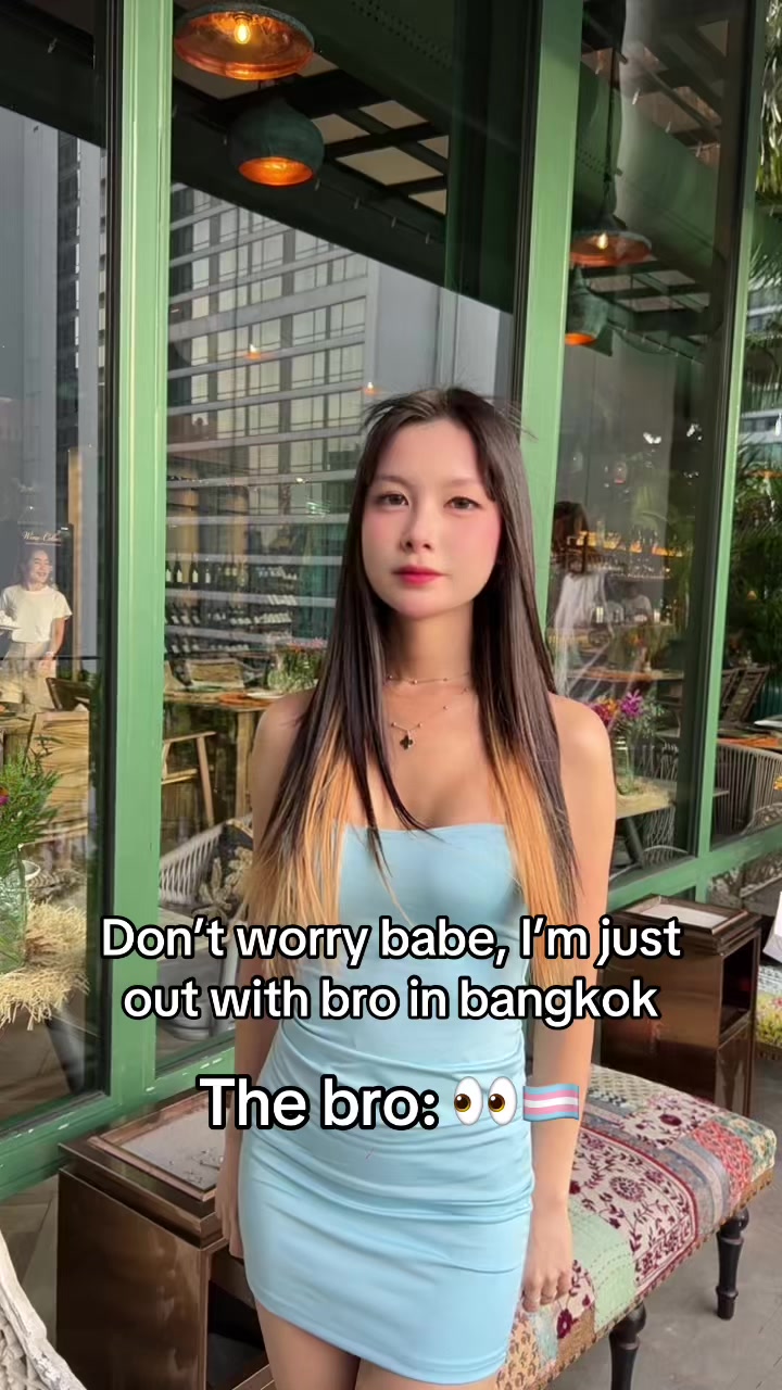 @Ava