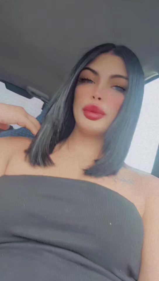 @Barbie đ©·đ©·