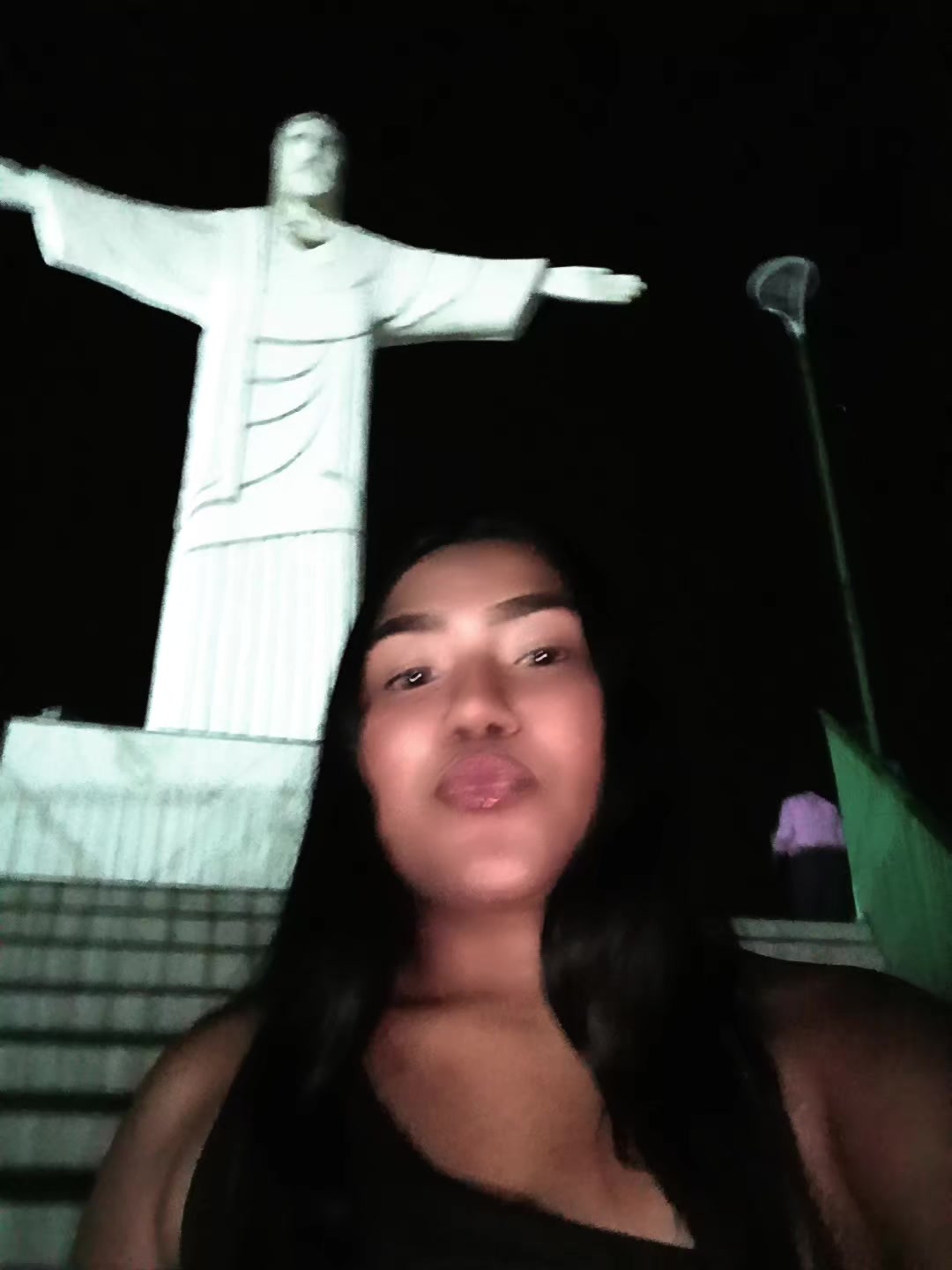 @Celenita_Neves_19