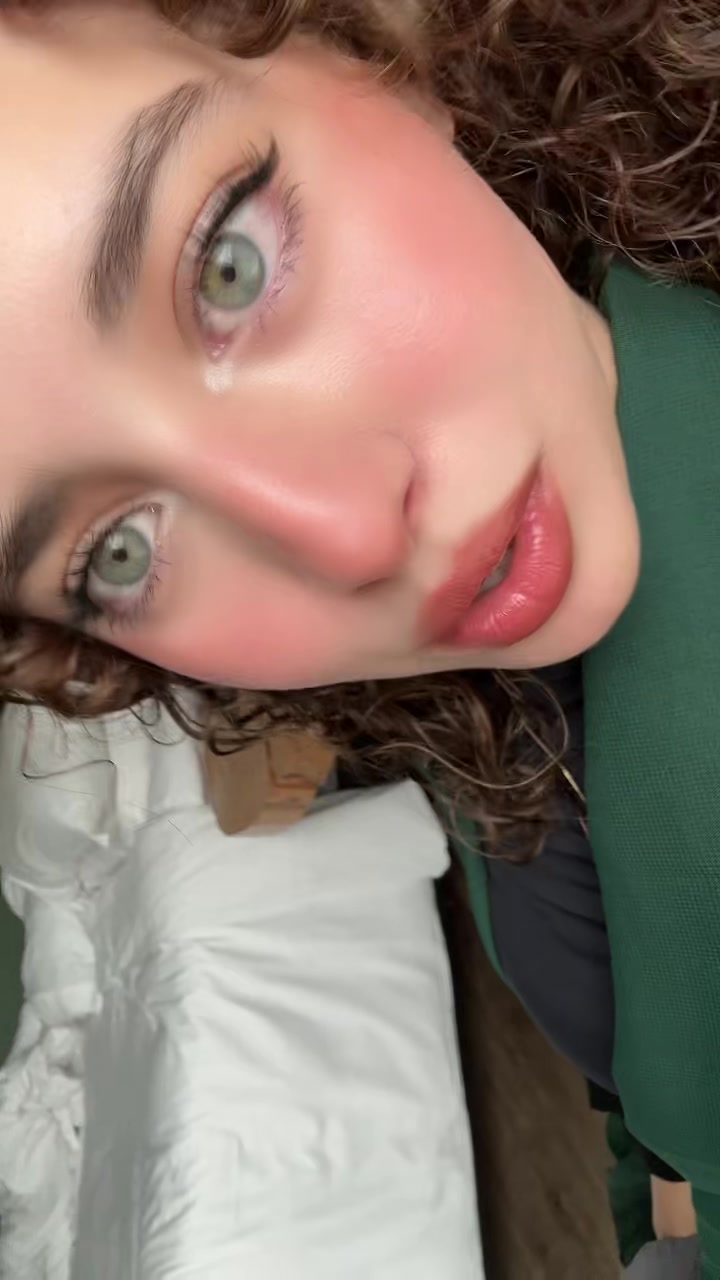 @Lucky Mira 🕯️
