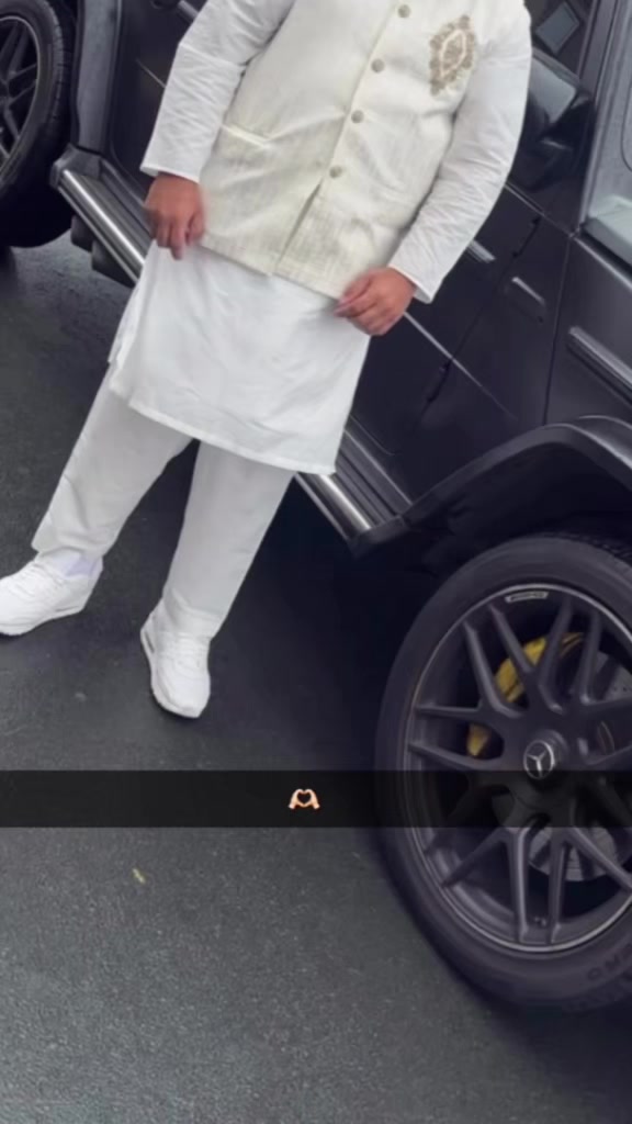 @🦋AMBREEN🦋