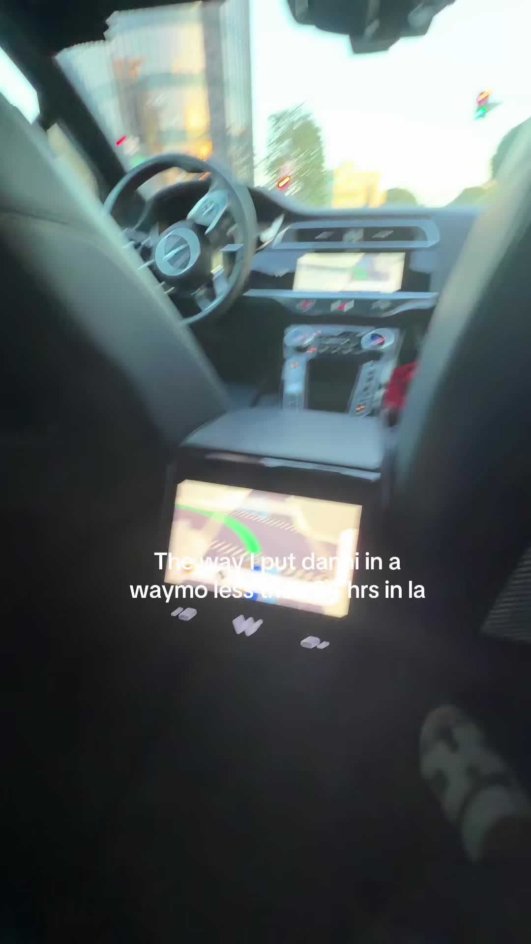 @lalalalalalala